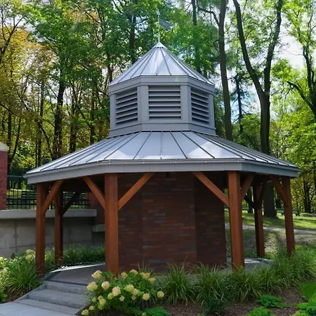 ベッド・アンド・ブレックファスト Dom Nazaret