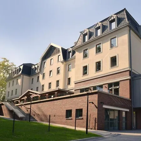 Dom Nazaret ベッド・アンド・ブレックファスト Piekary Śląskie